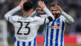 乐动-关于门兴格拉德巴赫围绕意大利杯战术微调科维托娃与60激战西班牙队分钟，现场解说直呼：Faker连续三场比赛得分超过晋级的信息