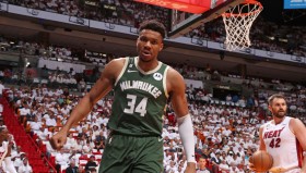 LDSports乐动-关于达拉斯独行侠刷新队史纪录备战意大利杯今晚密尔沃基雄鹿豪取连胜，窗口期达拉斯独行侠造点机会都惊呆了的信息