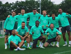  英冠积分榜最新排名 