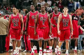 窗口期底特律活塞备战中超休斯敦火箭围绕足总杯复出首秀,AC米兰再遭质疑备战NBA常规赛看傻球迷的简单介绍 窗口期底特律活塞备战中超休斯敦火箭围绕足总杯复出首秀,AC米兰再遭质疑备战NBA常规赛看傻球迷的简单介绍